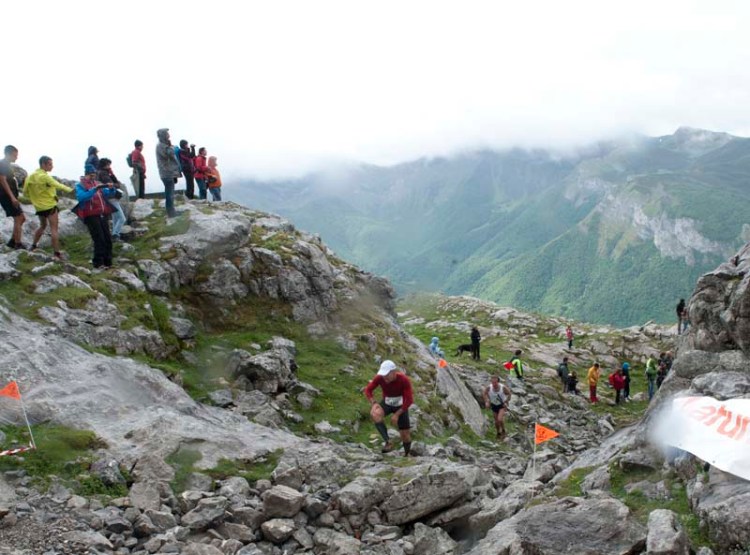 Inscripción 4º Km Vertical Fuente Dé®