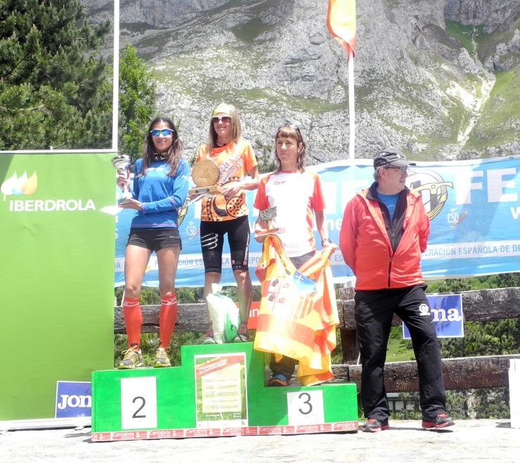 Podio femenino V Km Vertical® Fuente Dé 2014