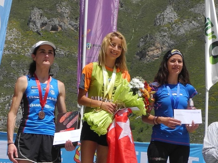 (12) Senior femenino