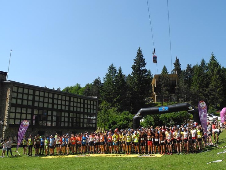 Salida hombres del VI Km Vertical® Fuente Dé y Campeonato de España Km Vertical 2015