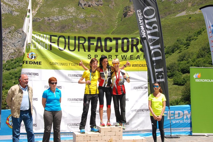 Veterano A femenino-Montserrat Vázquez, Pilar Prades, Silvia Leal